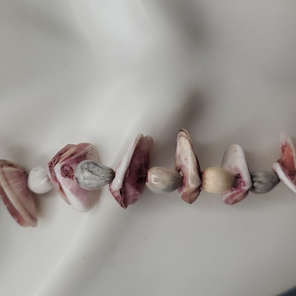 Sterling clasp hook N3012 beautiful Hawaii imported seashell necklace - Picture 3 of 4